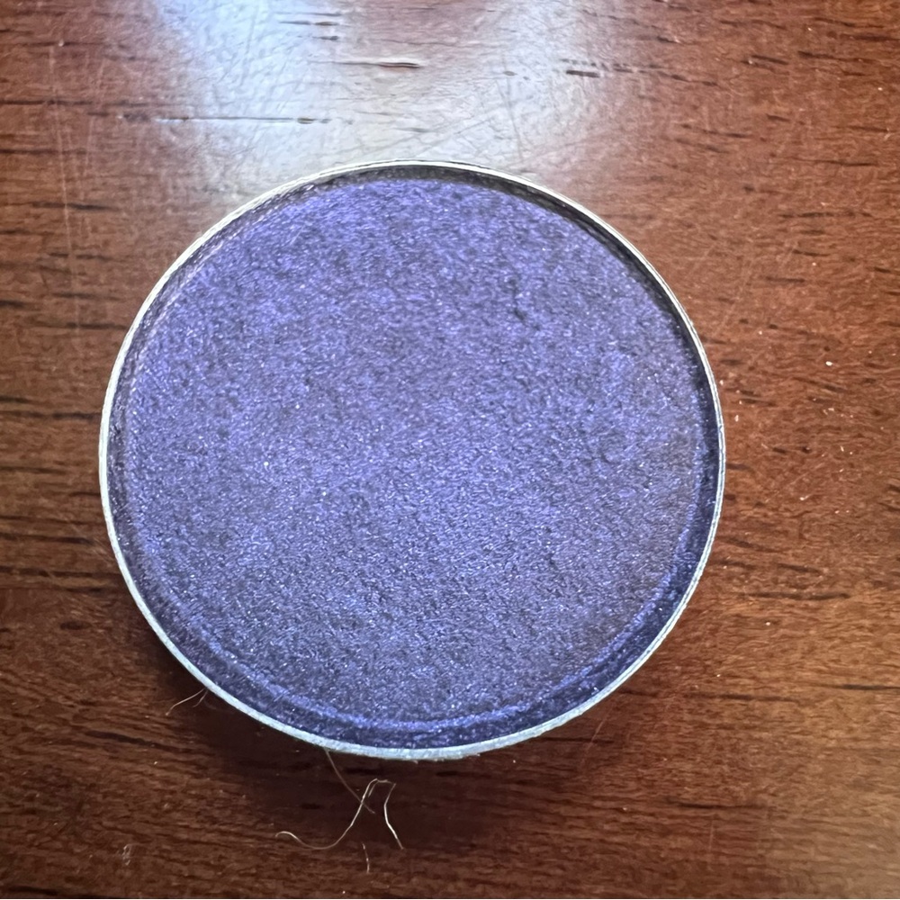 MAC Cosmetics MYSTICAL MIST Eyeshadow Discontinued